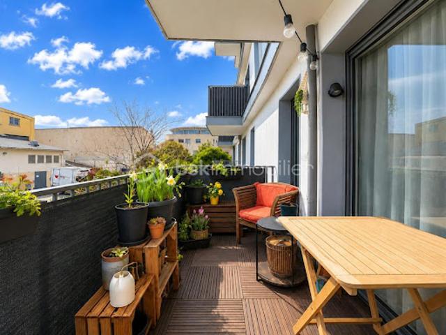 Vente Appartement 4 pièces 77 m2 Nanterre