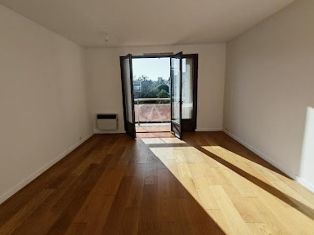 Vente Appartement 4 pièces 77 m2 Noisy le Sec