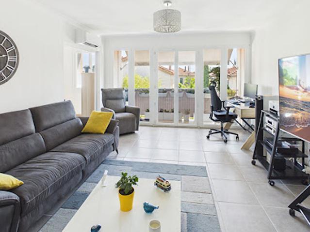 Vente Appartement 4 pièces 74.44 m2 Bourg les valence