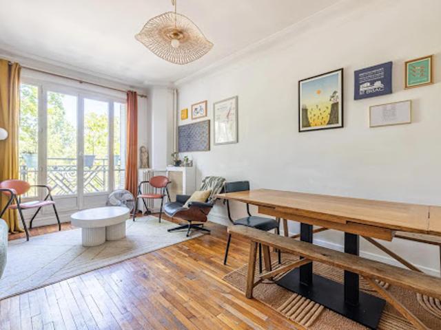Vente Appartement 4 pièces 74.9 m2 Paris 17ème