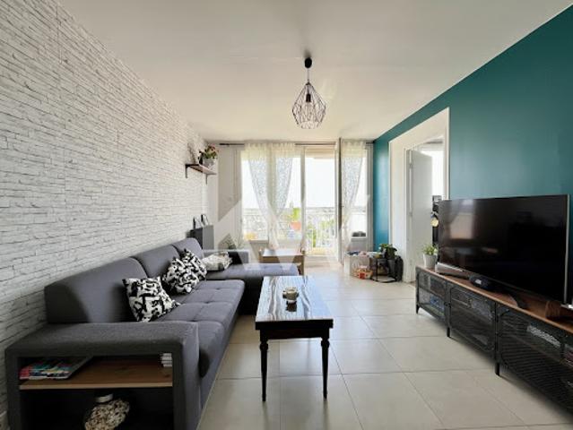 Vente Appartement 4 pièces 74.3 m2 Saint Jean le Blanc