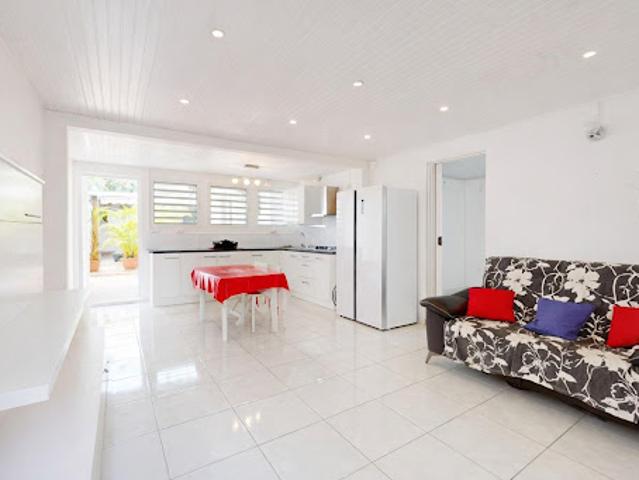 Vente Appartement 4 pièces 74 m2 Baie mahault