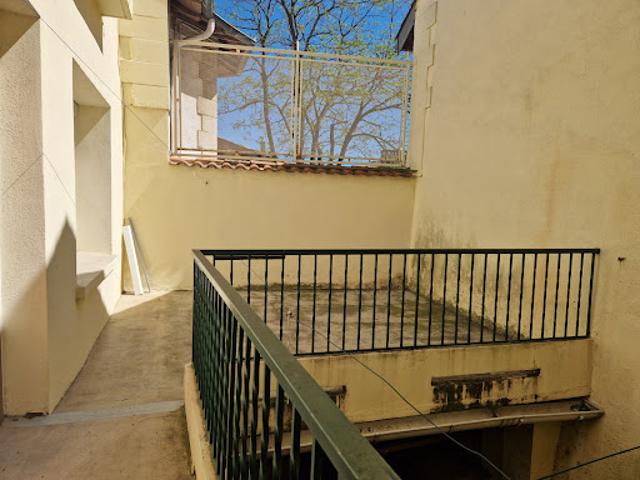 Vente Appartement 4 pièces 74 m2 Beziers