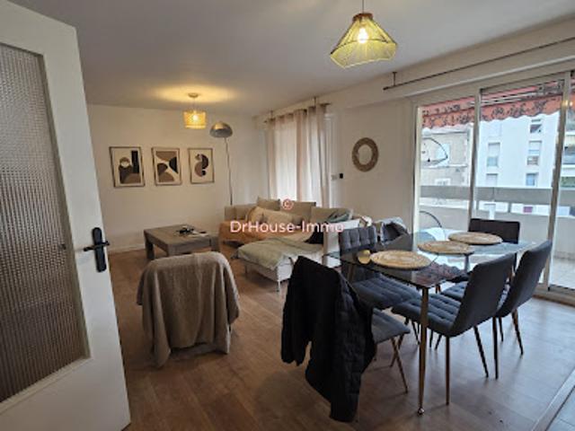 Vente Appartement 4 pièces 74 m2 Marseille 2ème