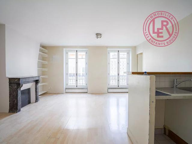 Vente Appartement 4 pièces 75.4 m2 Paris 11ème