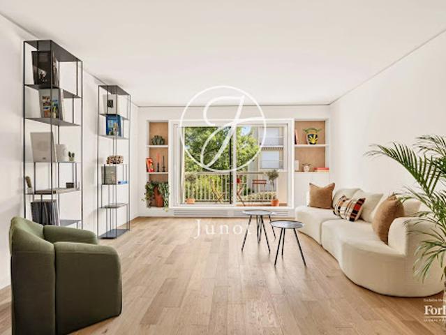 Vente Appartement 4 pièces 75.77 m2 Garches