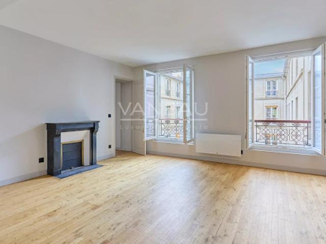 Vente Appartement 4 pièces 75.85 m2 Paris 7ème
