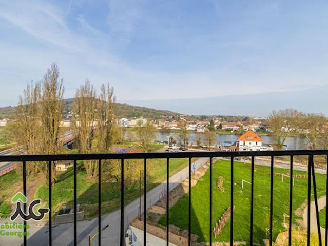 Vente Appartement 4 pièces 75.07 m2 Longeville lès Metz