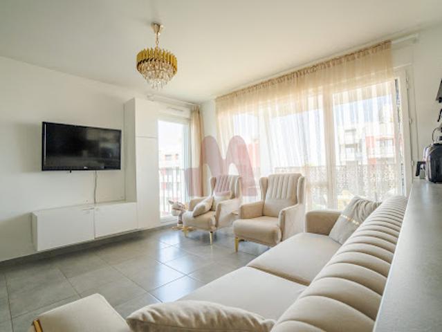 Vente Appartement 4 pièces 75 m2 Vaulx en Velin