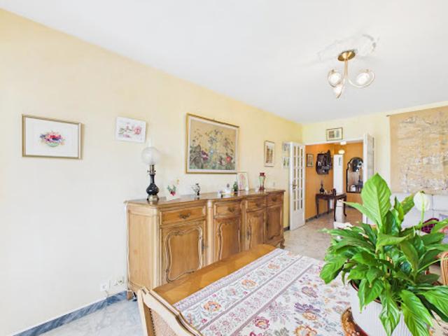 Vente Appartement 4 pièces 75 m2 Antibes