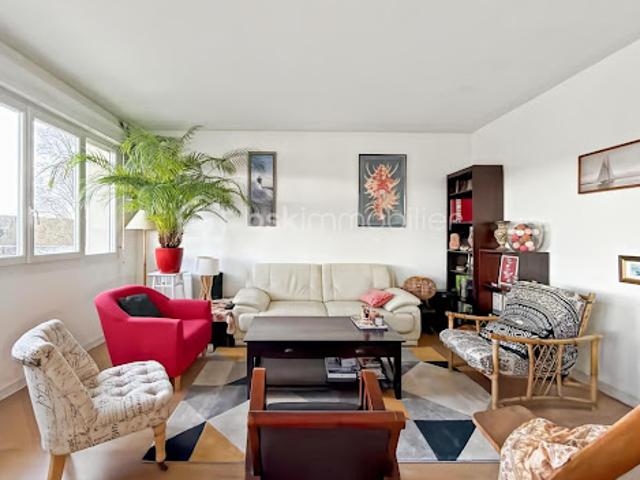Vente Appartement 4 pièces 75 m2 Corbeil Essonnes