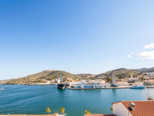 Vente Appartement 4 pièces 75 m2 Port Vendres