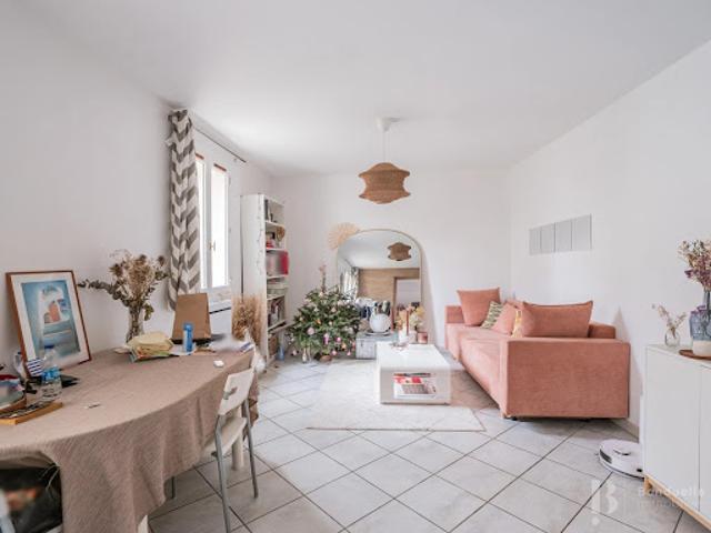 Vente Appartement 4 pièces 76.49 m2 Houilles