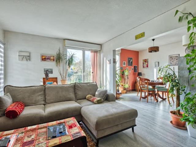 Vente Appartement 4 pièces 76.56 m2 Pessac
