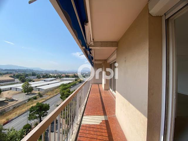 Vente Appartement 4 pièces 76.61 m2 Marseille 14ème