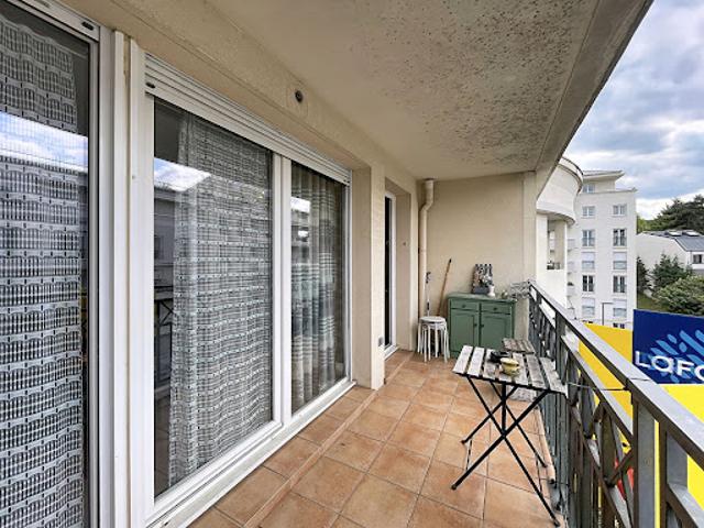 Vente Appartement 4 pièces 76.67 m2 Chatillon