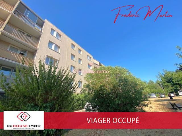 Vente Appartement 4 pièces 76.77 m2 Uzès