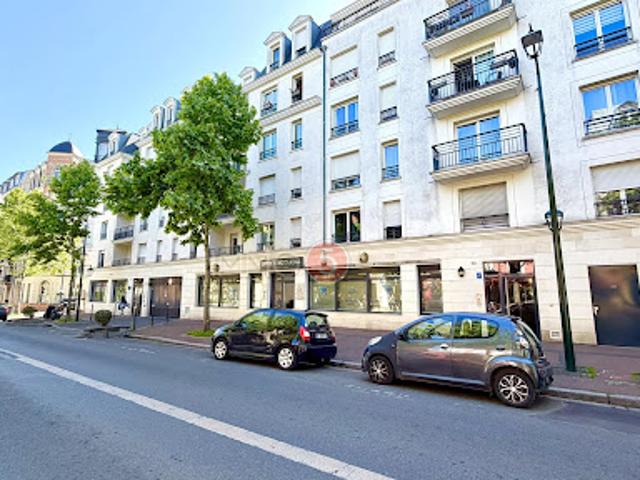 Vente Appartement 4 pièces 76.99 m2 Le Raincy