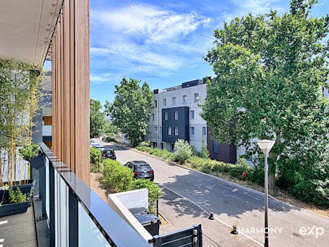 Vente Appartement 4 pièces 76.06 m2 Marseille 11ème