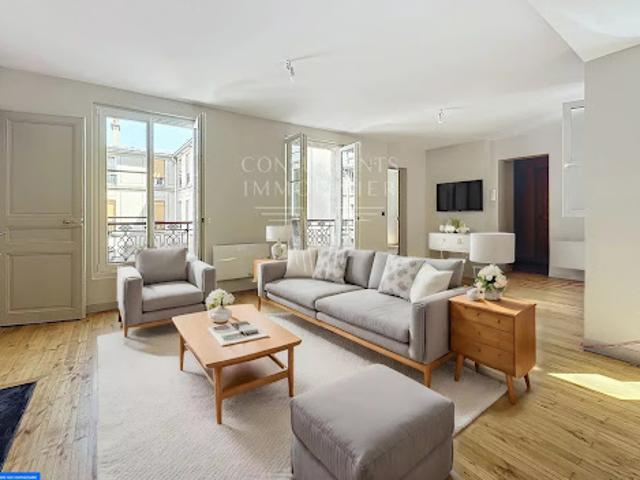 Vente Appartement 4 pièces 76.37 m2 Paris 7ème
