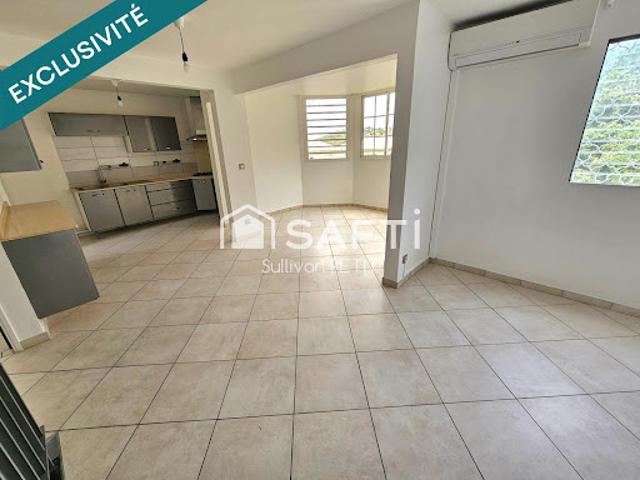 Vente Appartement 4 pièces 76 m2 Fort de france