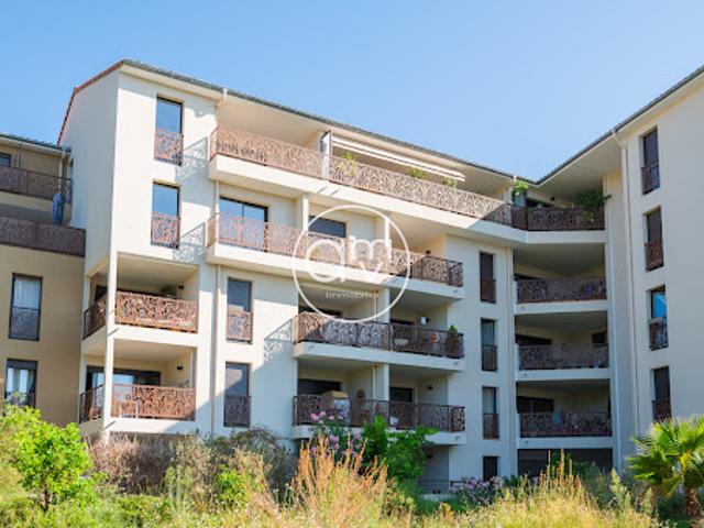 Vente Appartement 4 pièces 76 m2 Hyeres