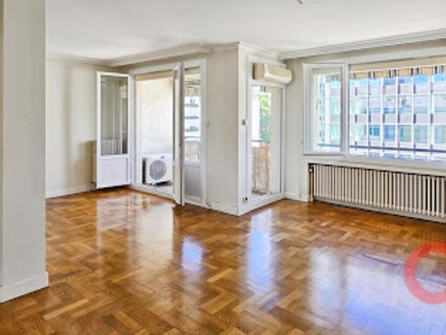 Vente Appartement 4 pièces 76.89 m2 Lyon 3ème