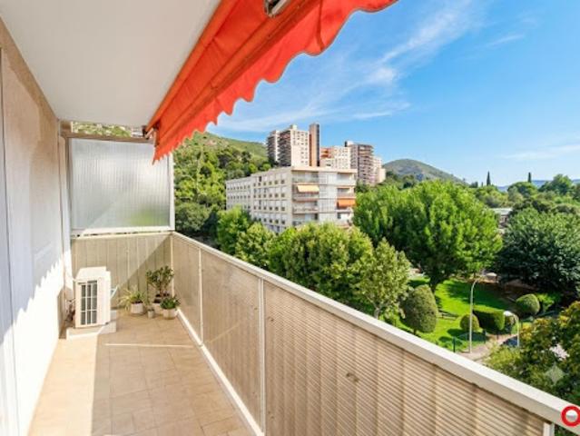 Vente Appartement 4 pièces 76.88 m2 Marseille 10ème