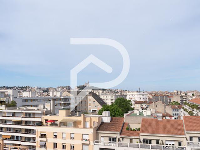 Vente Appartement 4 pièces 77 m2 Marseille 5ème