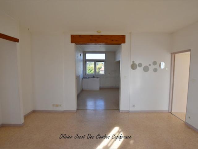 Vente Appartement 4 pièces 76 m2 Montbeliard