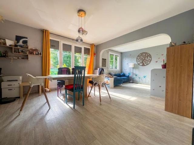 Vente Appartement 4 pièces 76 m2 Montreuil