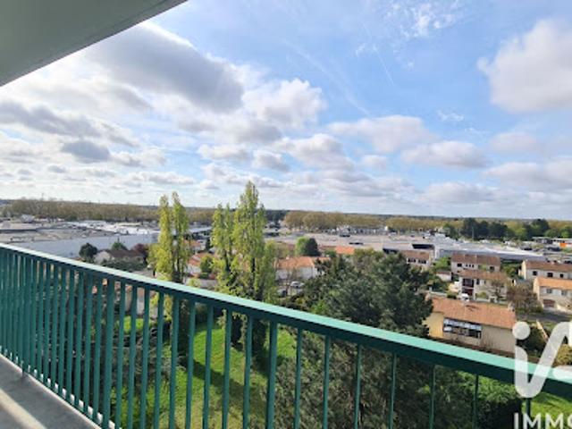 Vente Appartement 4 pièces 76 m2 Poitiers
