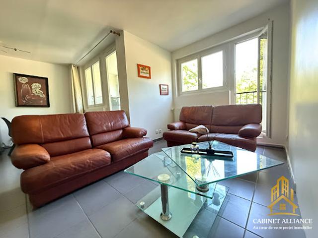Vente Appartement 4 pièces 76 m2 Saint Fargeau Ponthierry