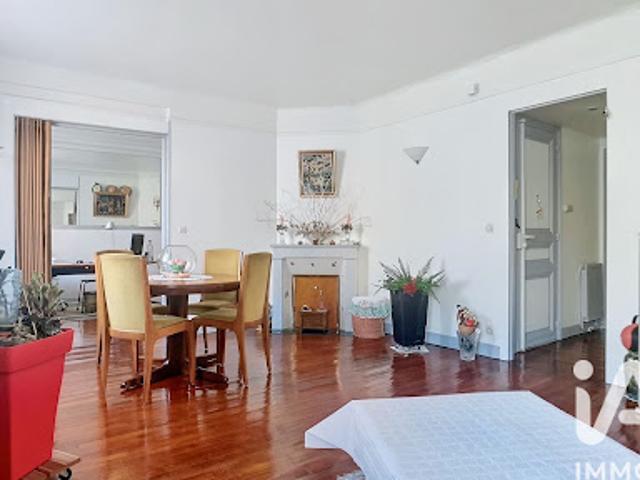 Vente Appartement 4 pièces 76 m2 Suresnes
