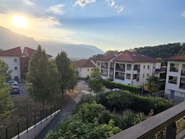 Vente Appartement 4 pièces 78.68 m2 Eybens