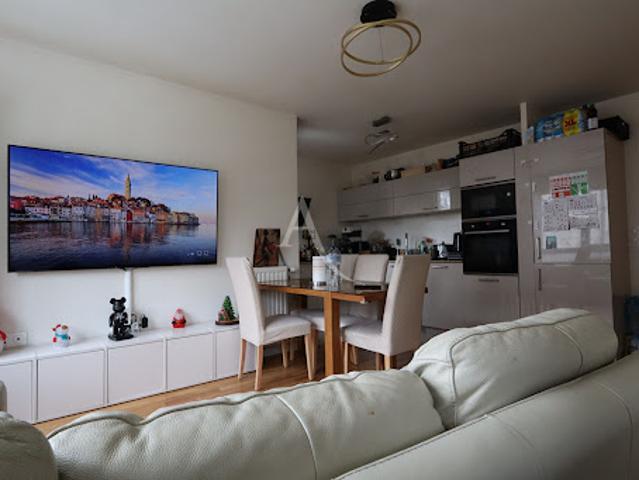 Vente Appartement 4 pièces 78.8 m2 Romainville