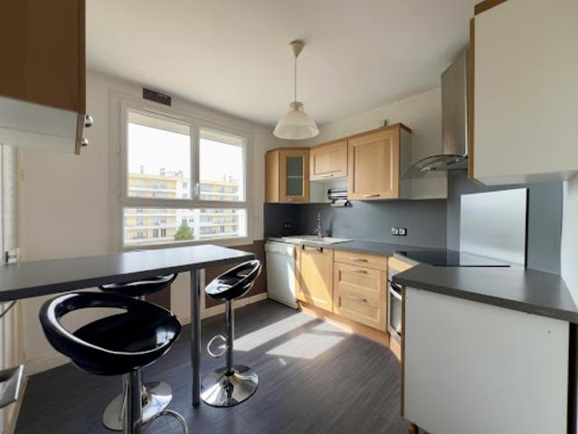 Vente Appartement 4 pièces 78.1 m2 Cholet