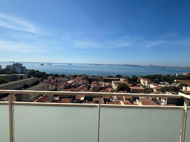 Vente Appartement 4 pièces 78.36 m2 Port de Bouc