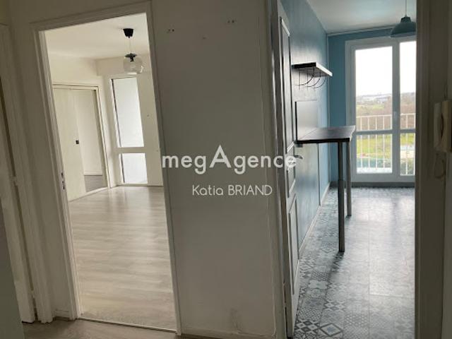 Vente Appartement 4 pièces 78 m2 Laval