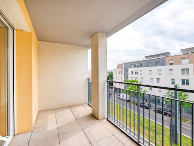 Vente Appartement 4 pièces 78 m2 Lyon 8ème