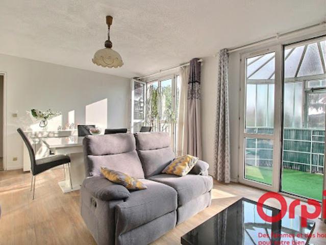 Vente Appartement 4 pièces 78 m2 Montigny le Bretonneux
