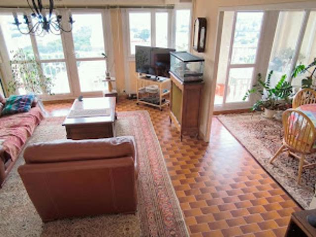 Vente Appartement 4 pièces 78 m2 Nimes