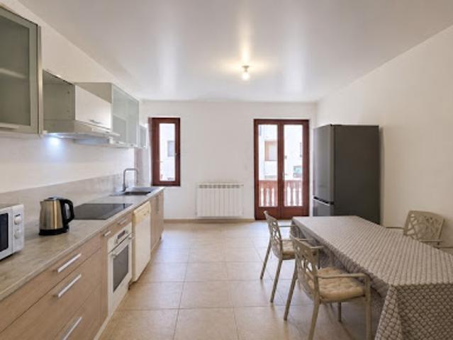 Vente Appartement 4 pièces 78 m2 Saint Pierre en Faucigny