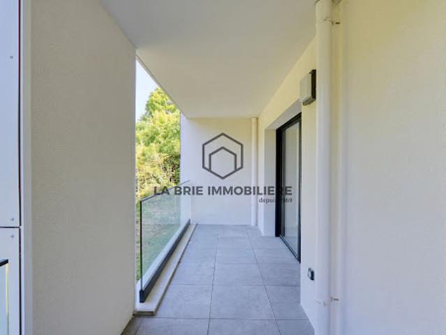 Vente Appartement 4 pièces 79.48 m2 Dammarie les Lys