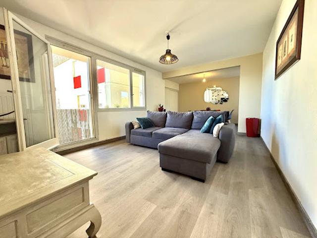 Vente Appartement 4 pièces 79.5 m2 Evreux