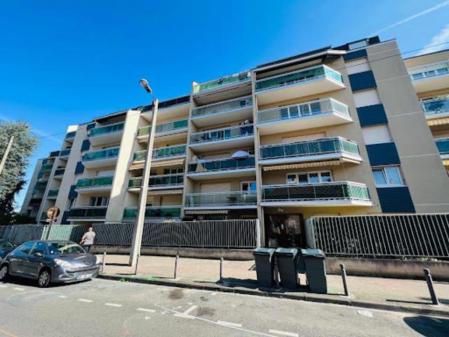 Vente Appartement 4 pièces 79 m2 Livry Gargan