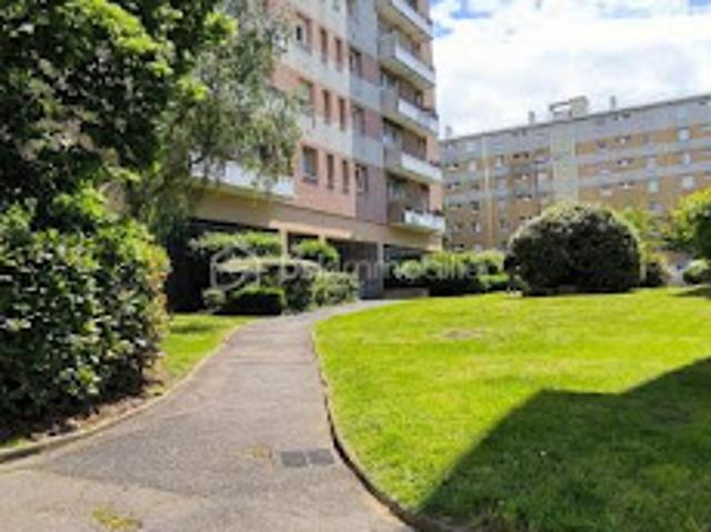 Vente Appartement 4 pièces 79.79 m2 Noisy le Grand