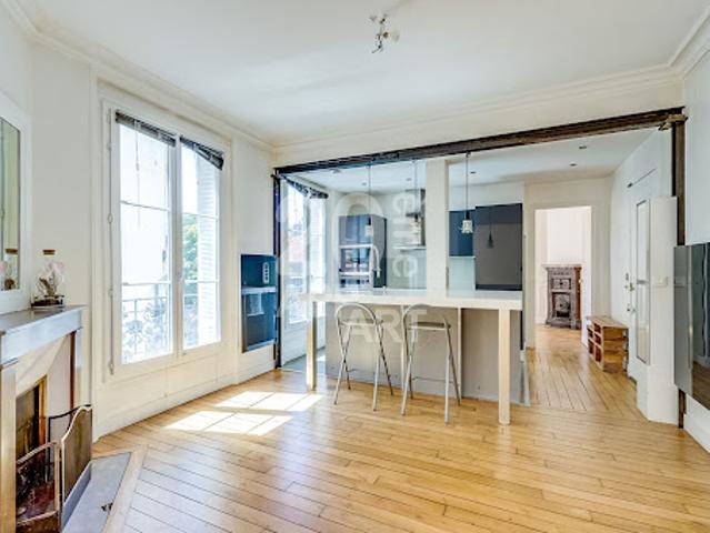 Vente Appartement 4 pièces 79.38 m2 Paris 20ème