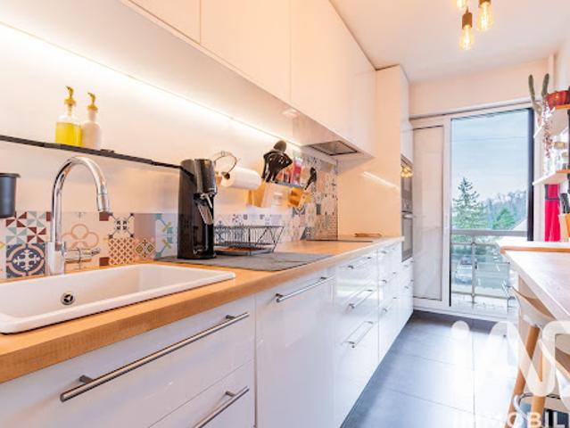 Vente Appartement 4 pièces 79 m2 Viry chatillon