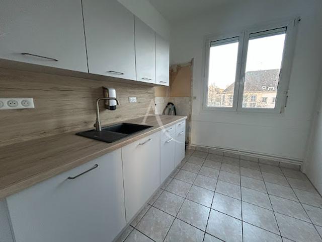 Vente Appartement 4 pièces 83.06 m2 Saint Nazaire